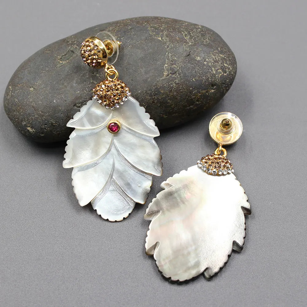 Shell carved leaf earrings