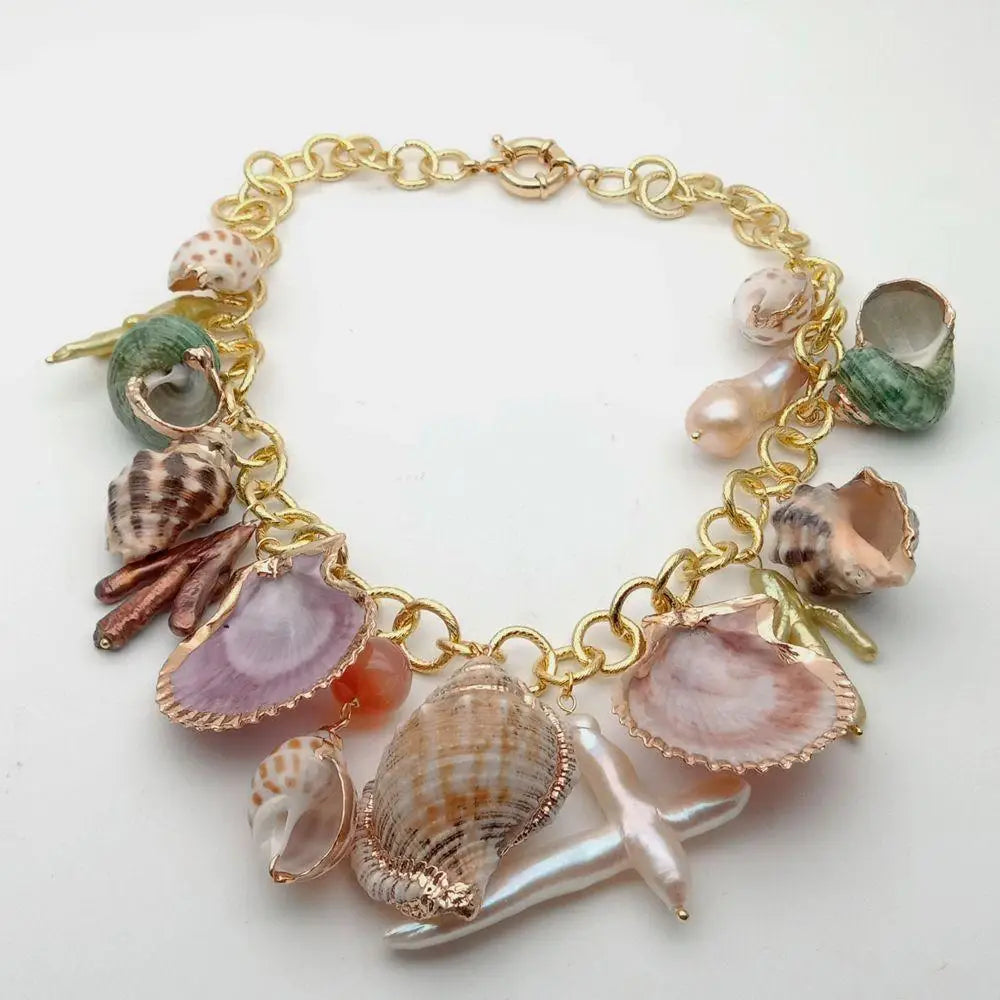 Big Shells Necklace