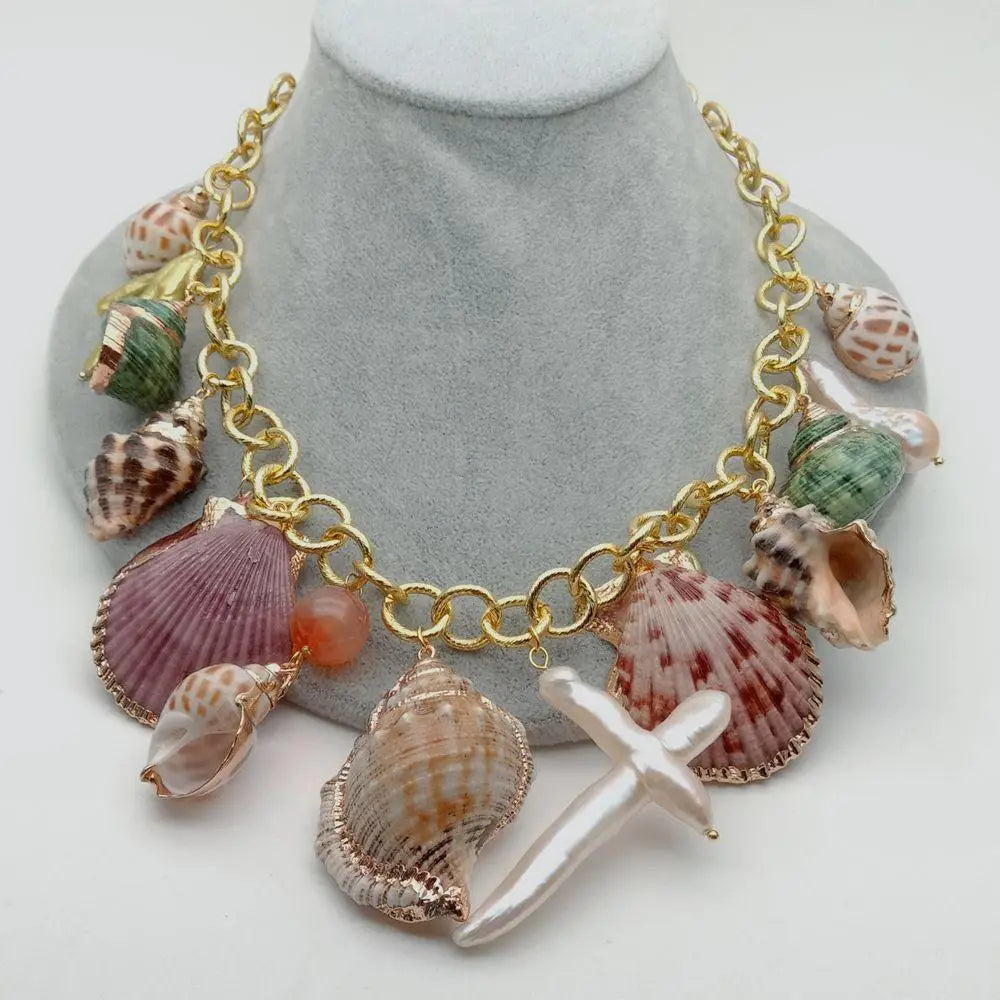 Big Shells Necklace