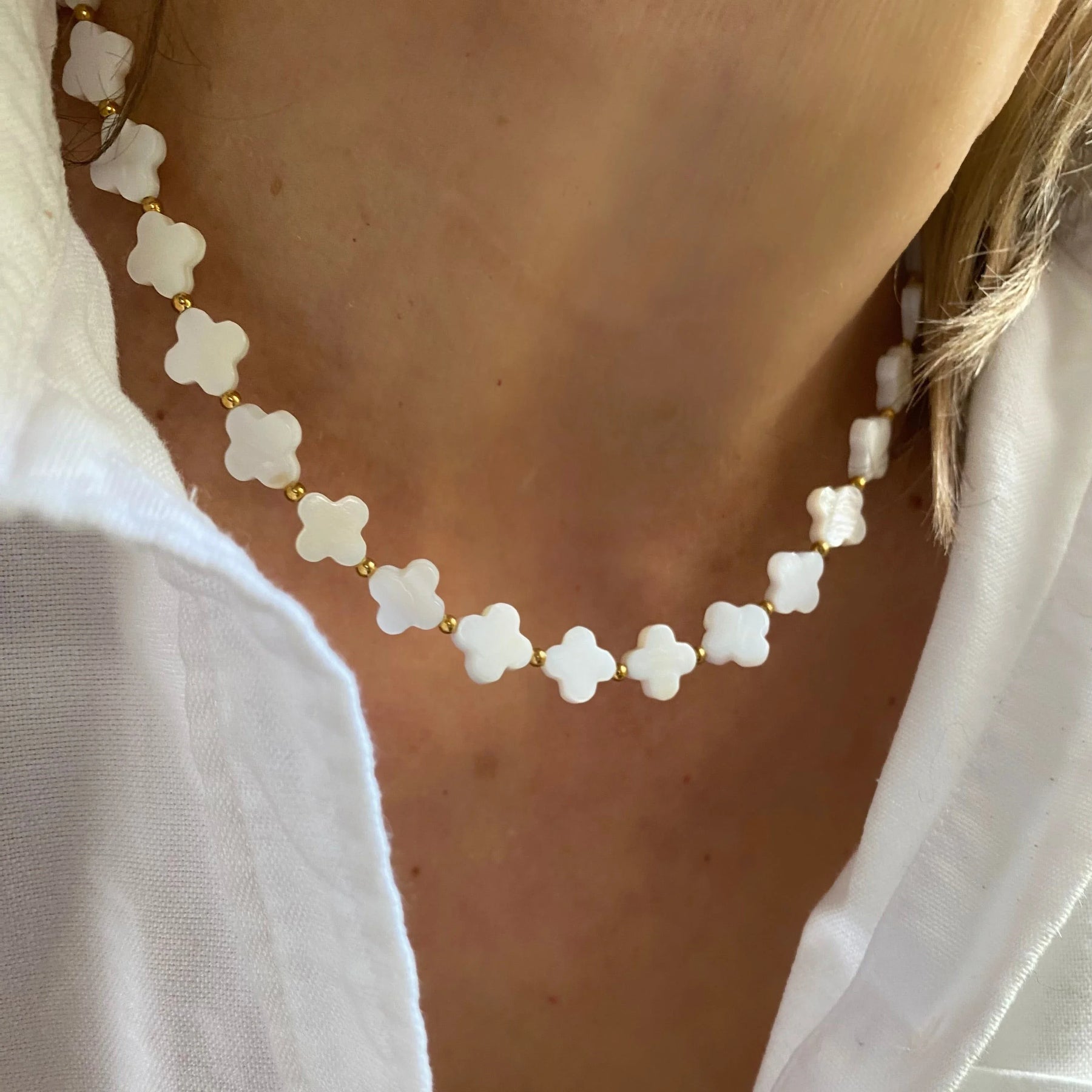 Natural Mother of Pearl Choker