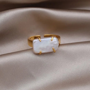 Baroque Pearl Ring