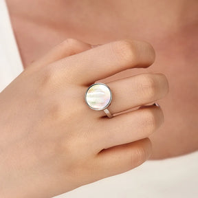 925 Sterling Silver Mother of Pearl Ring