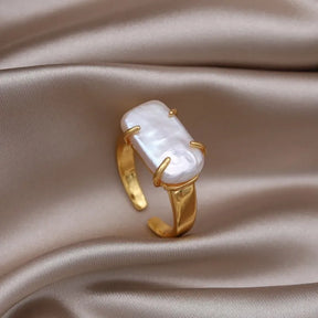 Baroque Pearl Ring