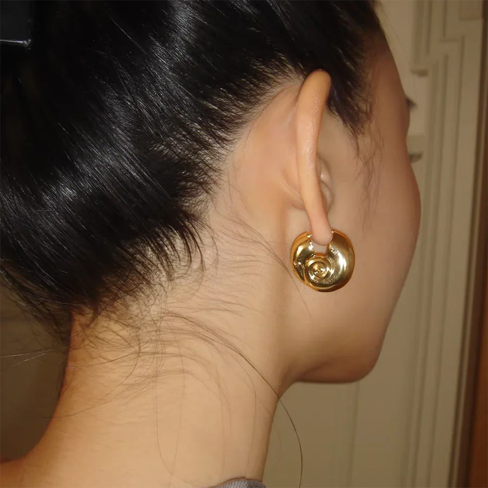 Chunky Gold Shell Earring