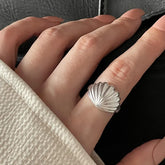 Metal seashell Ring