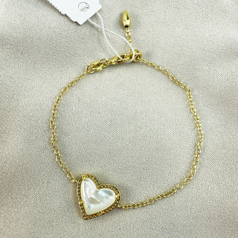 Heart Shell Bracelet