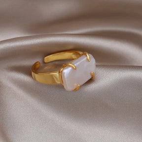 Baroque Pearl Ring