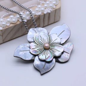 Shell Flower Pendant