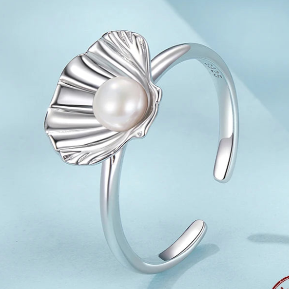 Silver Seashell Pearl Ring