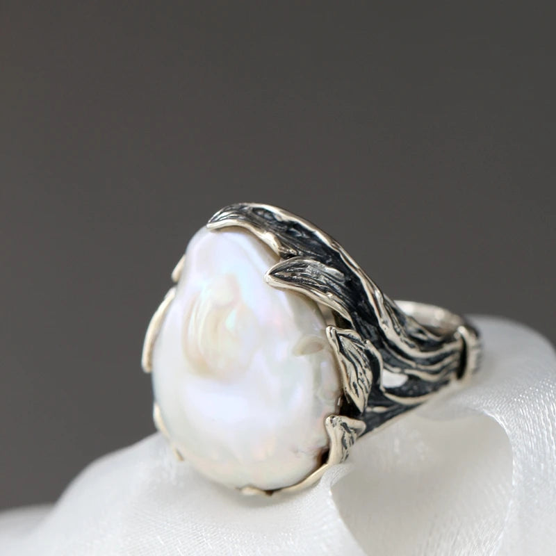 Retro Pearl Ring