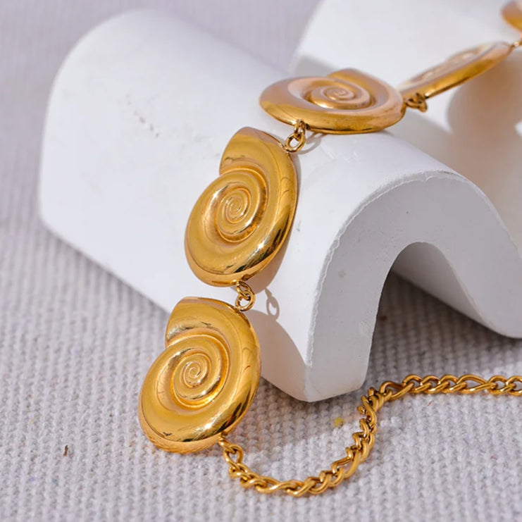 18K Gold Plated Shell Bracelet