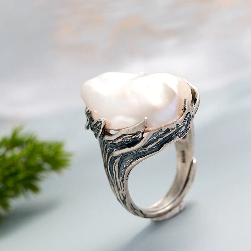 Retro Pearl Ring