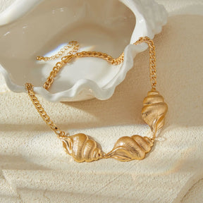 Gold Conch Necklace and Earrings Set