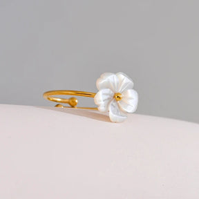 Mother Of Pearl Flower Ring