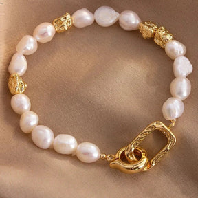 Elegant Pearl Bracelet